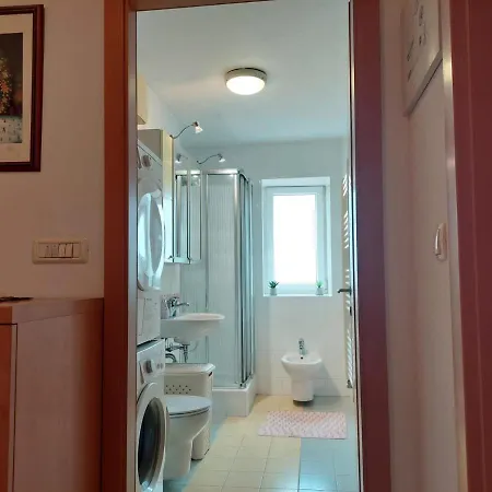 Apartma * איזולה