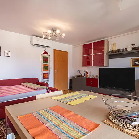 דירה Apartma איזולה