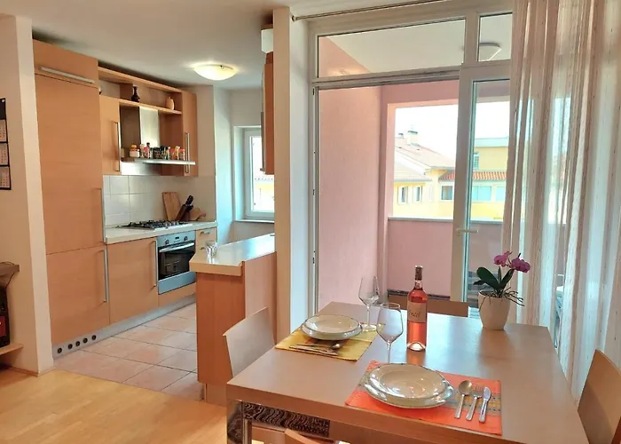 Apartma 아파트 이졸라